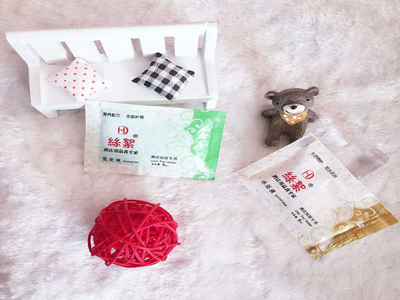 8ml絲絮（袋裝）洗發(fā)液、沐浴液